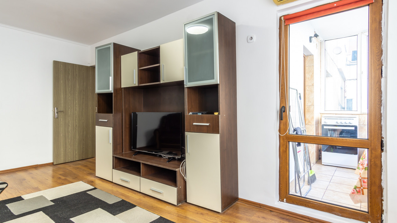 2 camere Vintilă Mihailescu 11, recent renovat, 2/4, mobilat si utilat, AC