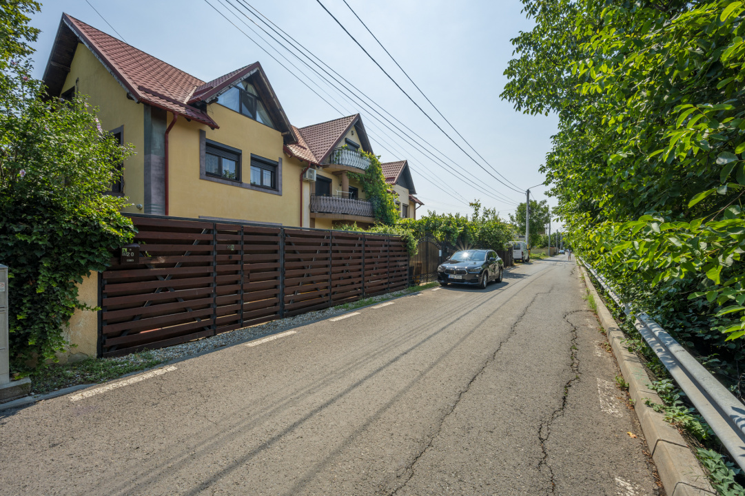 OTOPENI – MARIN SORESCU , CASA IN TRIPLEX 150 MP, LOT 300 MP!