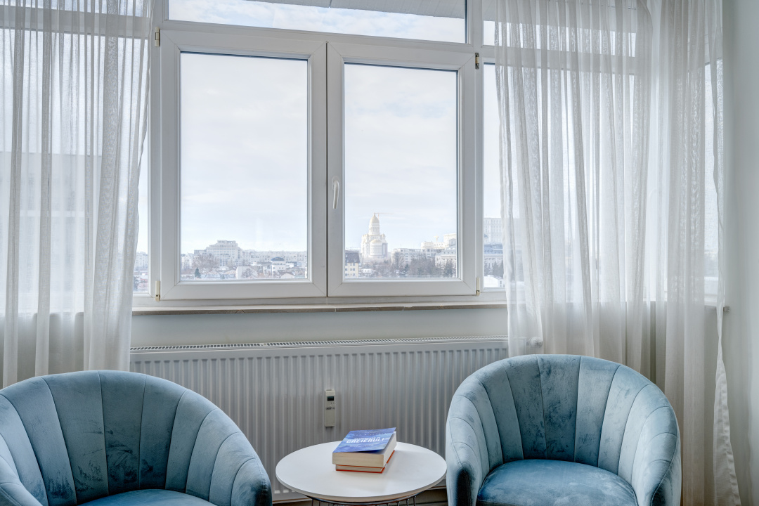 CANTEMIR – BUDAPESTA, 2 CAMERE 48 MP, VEDERE LIBERA, LA CHEIE!