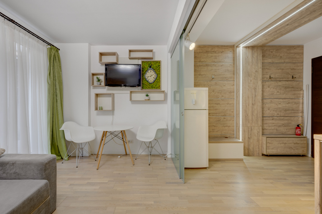 SOSEAUA NORDULUI-HERĂSTRĂU, GARSONIERĂ CU TERASA, 33MP! 