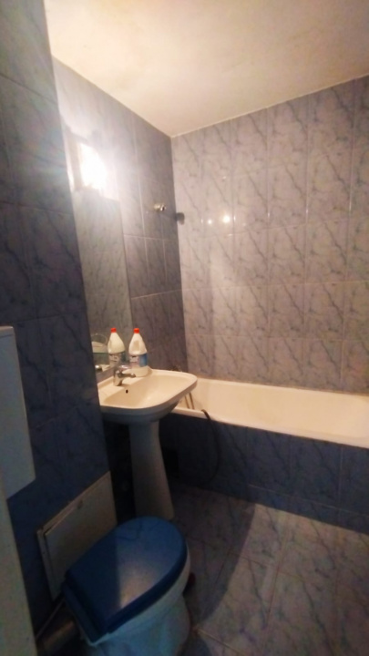De vanzare, CEL MAI BUN PRET, 3 camere Dr Taberei , de renovat Preț: 92500€