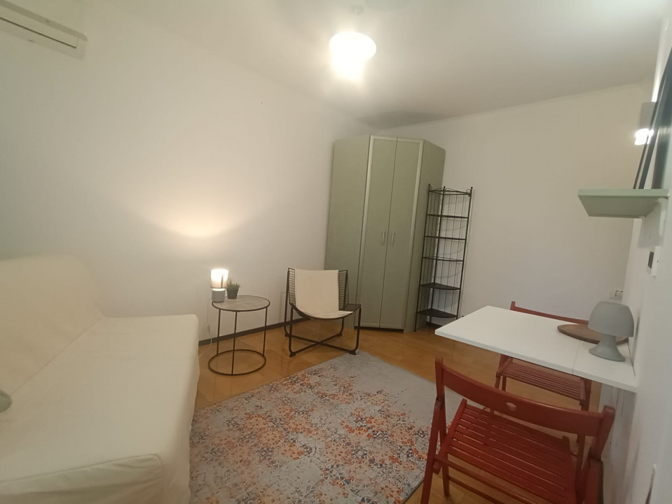 Garsonieră de închiriat – Strada Moise Nicoară, zona Unirii – Rond Alba Iulia