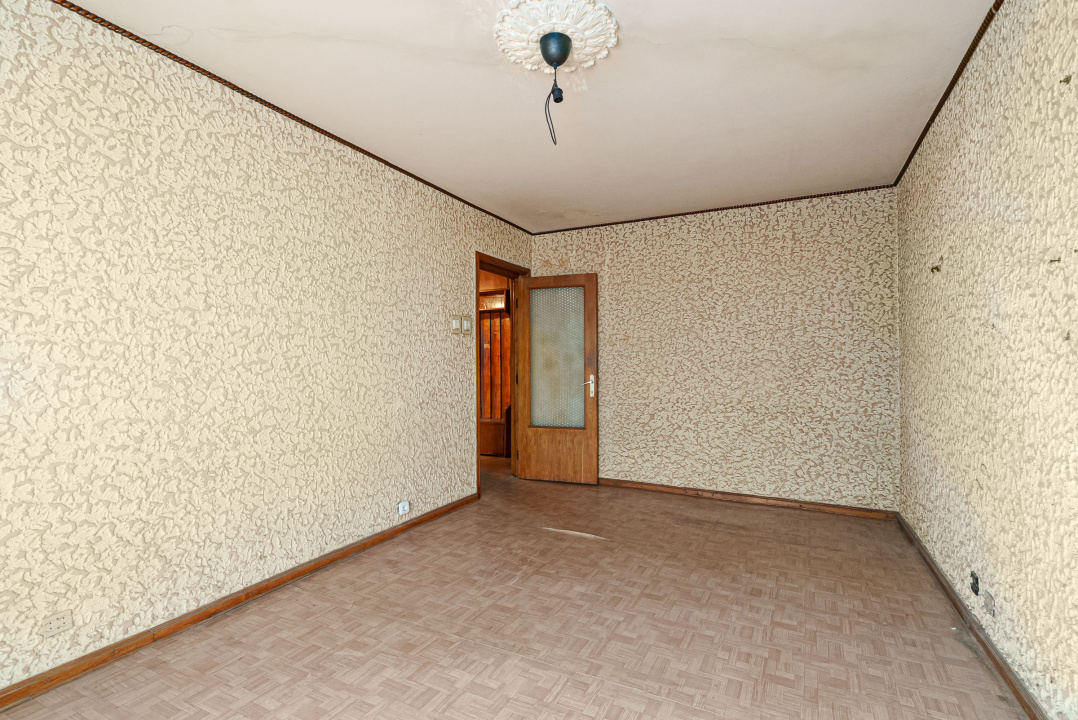 Apartament 3 camere Militari - Gorjului etaj 1, bloc 1981, '70 mp, 2 gr sanitare