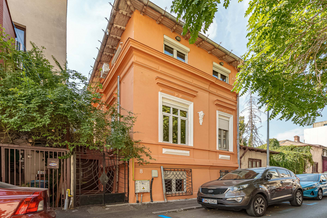 Casa de închiriat Str Justinian pretabilă birouri