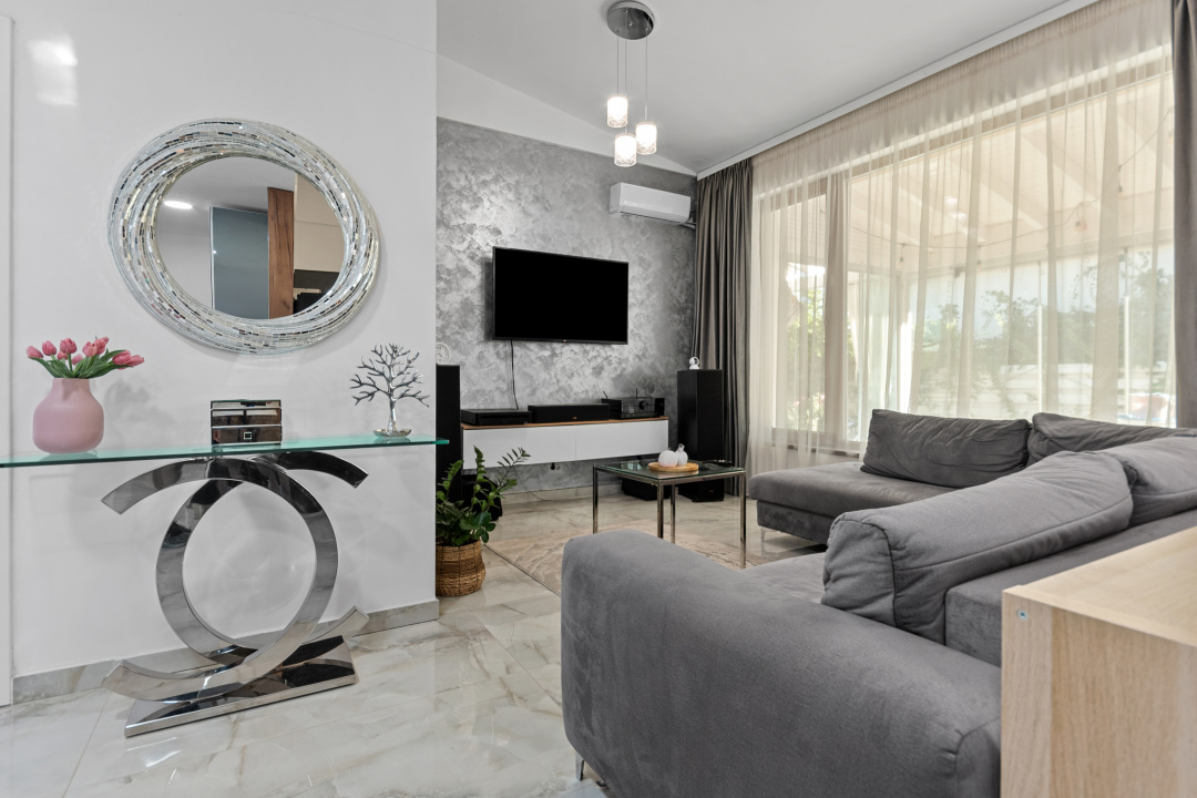 Casa individuala | 4 camere | Lot 300mp | Orientului 11 | Tunari