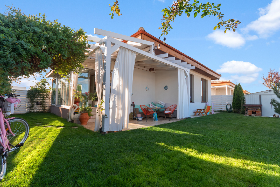 Casa individuala | 4 camere | Lot 300mp | Orientului 11 | Tunari