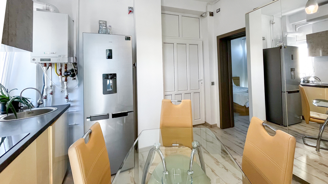 2 Camere Renovat Premium | Centrala Proprie | Zona Piata Unirii