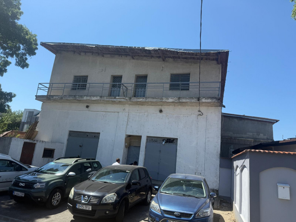 MEGA OCAZIE – CLADIRE DE 1000MP CU MULTIPLE POSIBILITATI DE UTILIZARE!