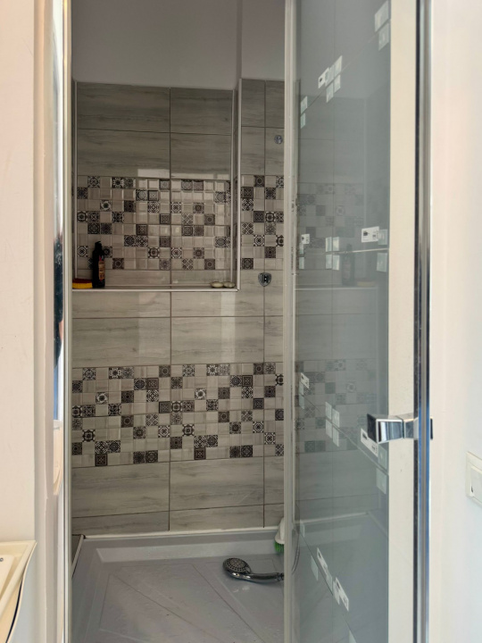 Garsoniera Spatioasa | Prima  închiriere | grădină privată | Foișorul de Foc