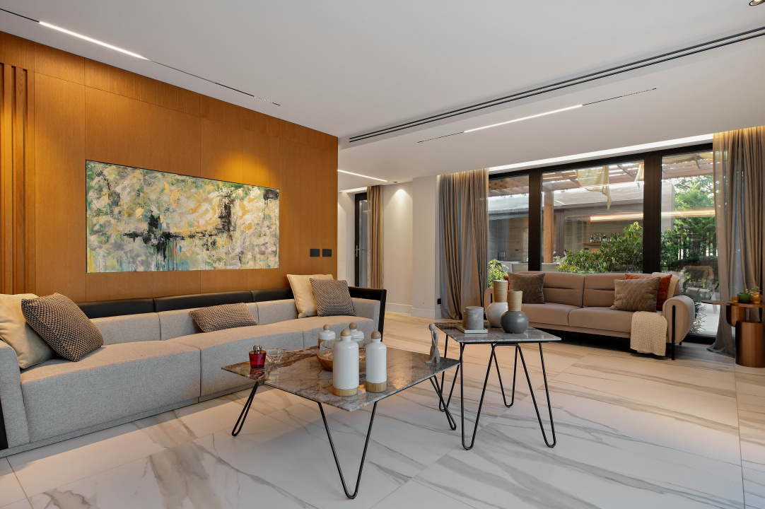 TUNARI, VILA MODERNA - 400 MP TOTAL, 1500 MP LOT!