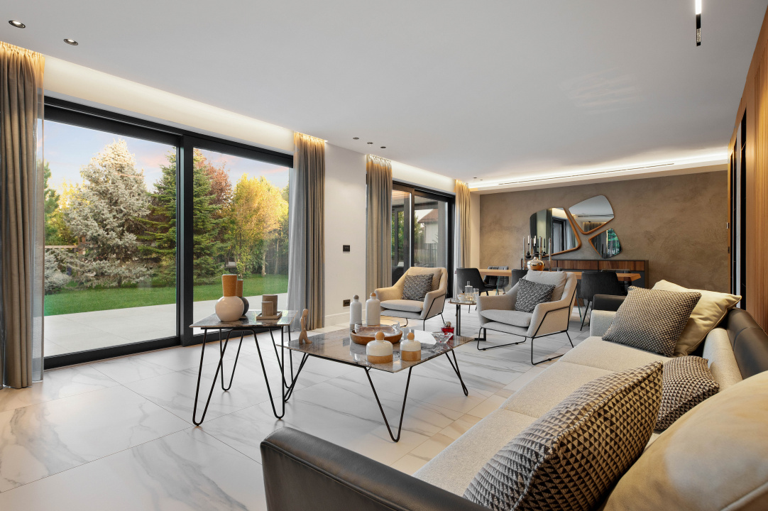 TUNARI, VILA MODERNA - 400 MP TOTAL, 1500 MP LOT!