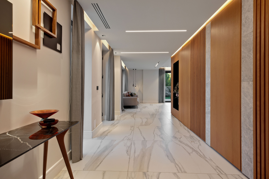 TUNARI, VILA MODERNA - 400 MP TOTAL, 1500 MP LOT!