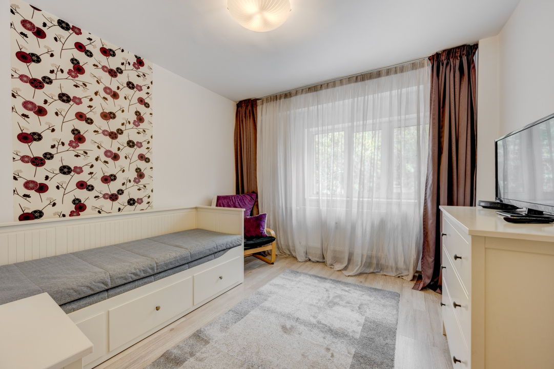 13 septembrie, Sabinelor, Marriott, etaj 1/8