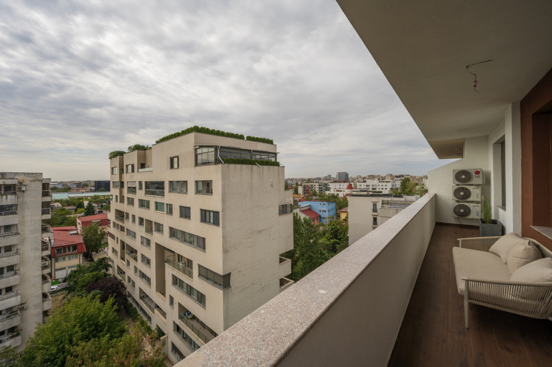 13 SEPTEMBRIE - URANUS, 3 CAMERE 140 MP, ETAJ 7, PANORAMA!