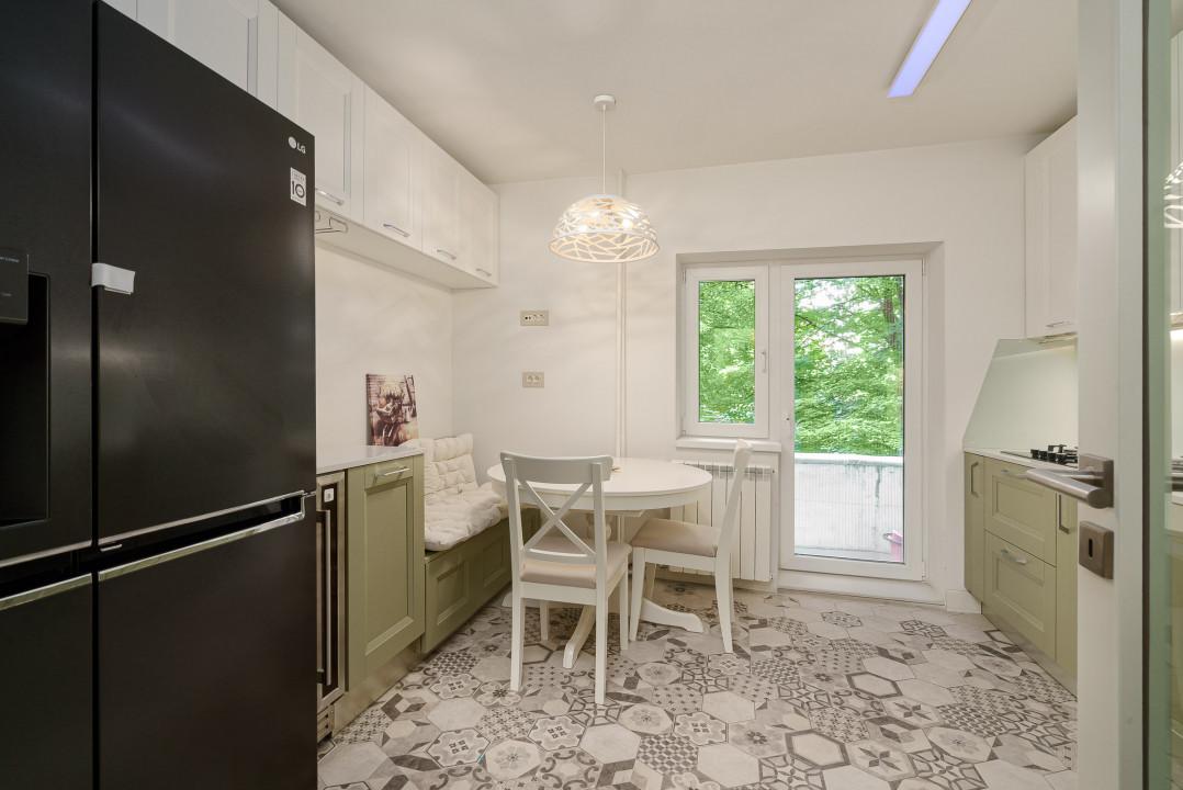 Apartament cu 4 camere pe Bulevardul Unirii - Fantani