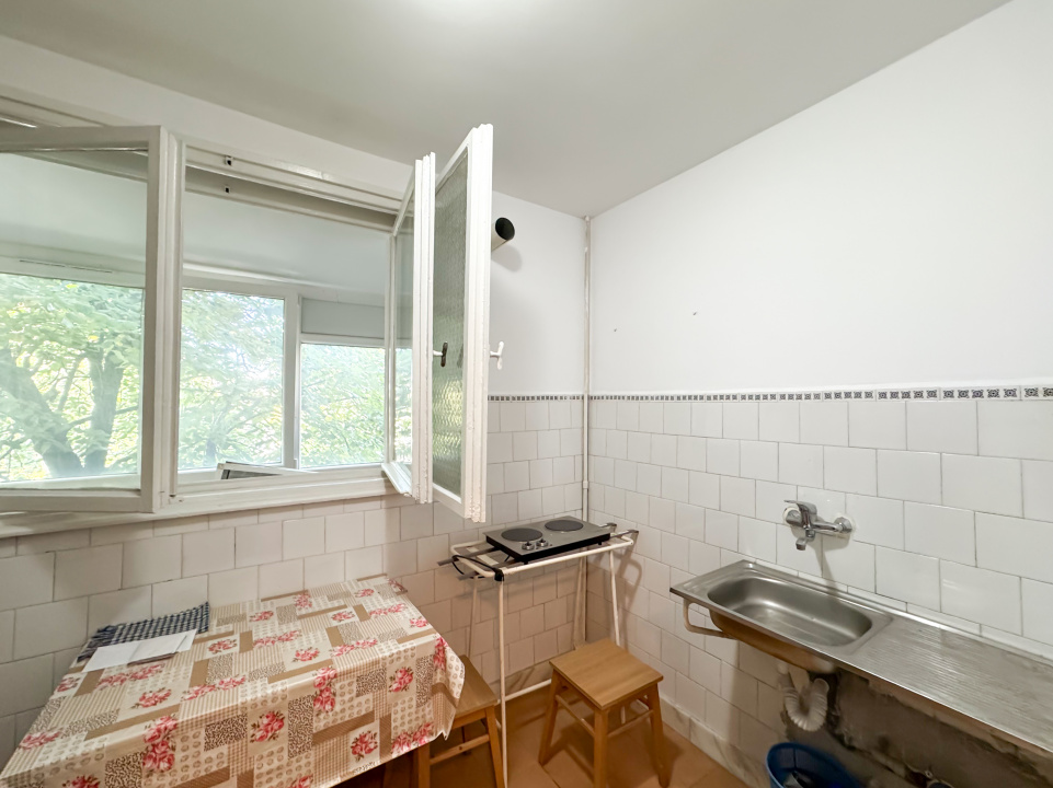 Apartament 3 camere – Piata Sudului | 60 mp | Etaj 3/4 | Bloc reabilitat.