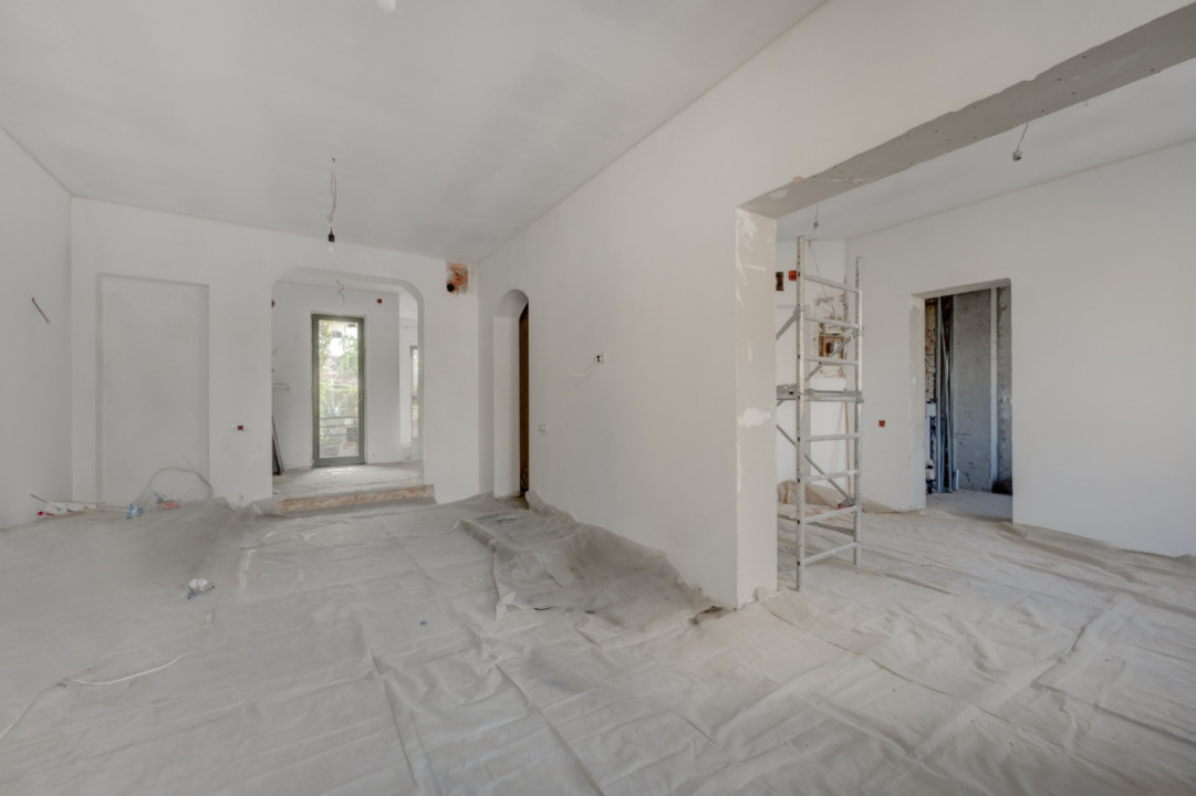 CALEA CALARASILOR - SIHLEANU, 4 CAMERE 100 MP, ETAJ 1!