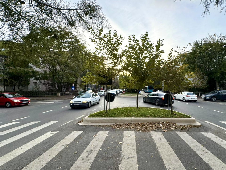 Apartament 2 camere - decomandat - Baba Novac 