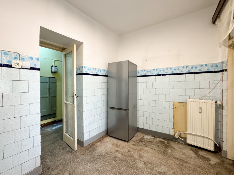 Apartament 2 camere - decomandat - Baba Novac 