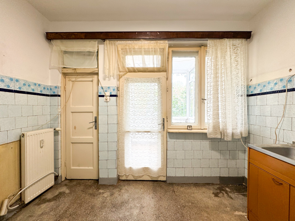 Apartament 2 camere - decomandat - Baba Novac 