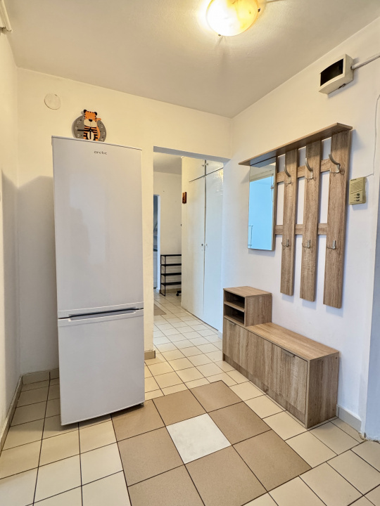 Apartament 3 camere Drumul Taberei - Valea Ialomitei, et 7, decomandat