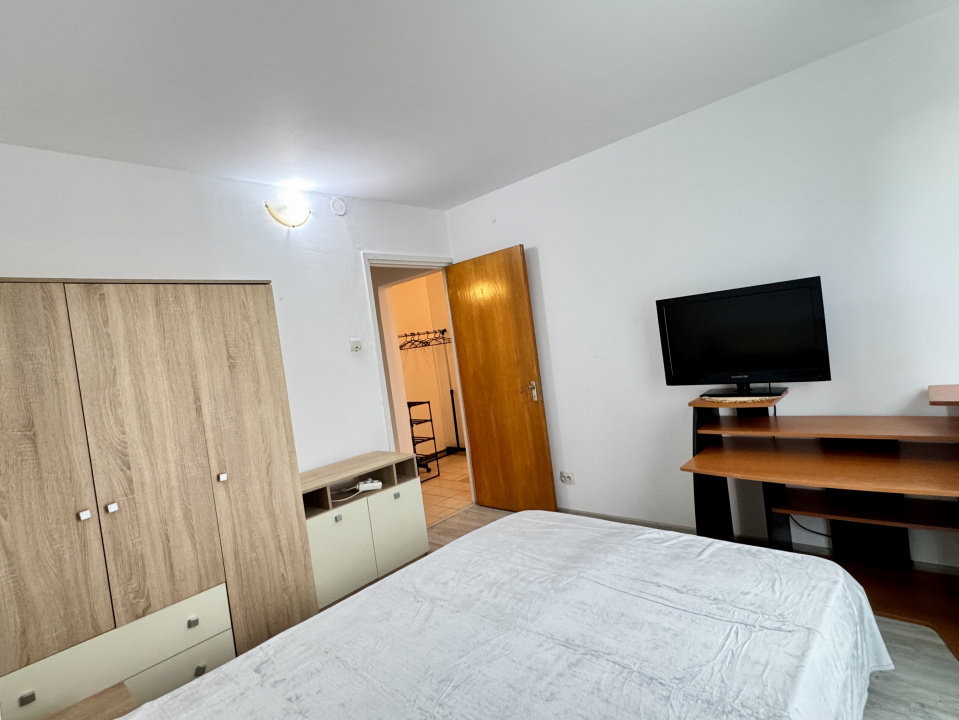 Apartament 3 camere Drumul Taberei - Valea Ialomitei, et 7, decomandat