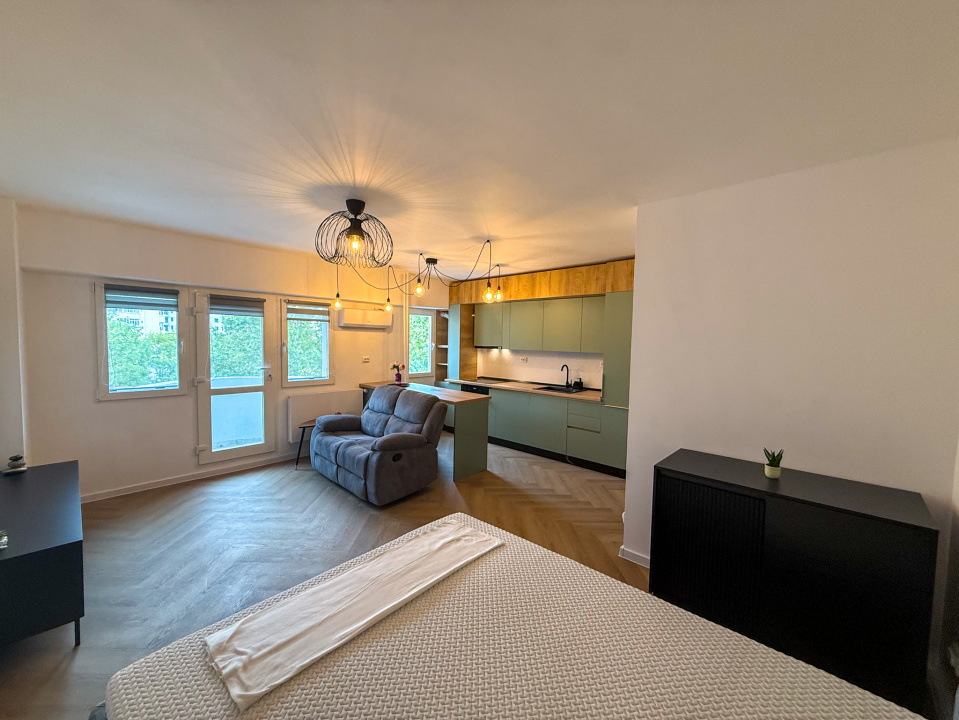 Garsoniera mobilata si utilata, prima inchiriere, Unirii-Timpuri Noi