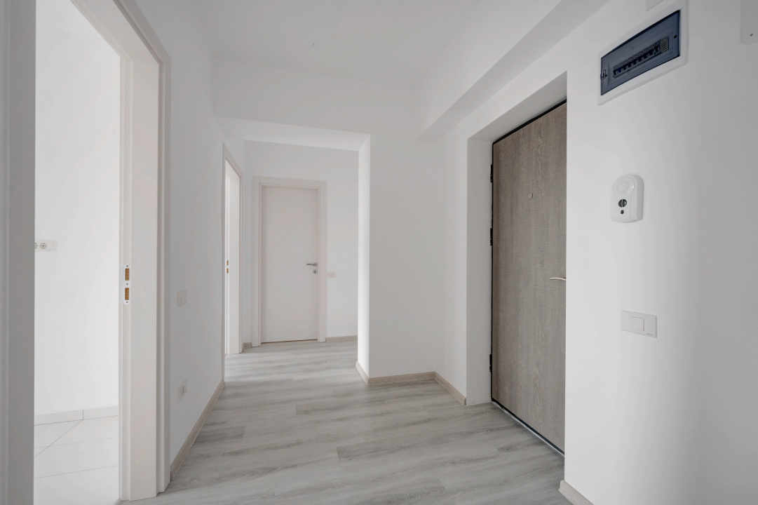 TITAN - IRAM RESIDENCE, 2 CAMERE 76 MP TOTAL, ETAJ 4, BLOC NOU!