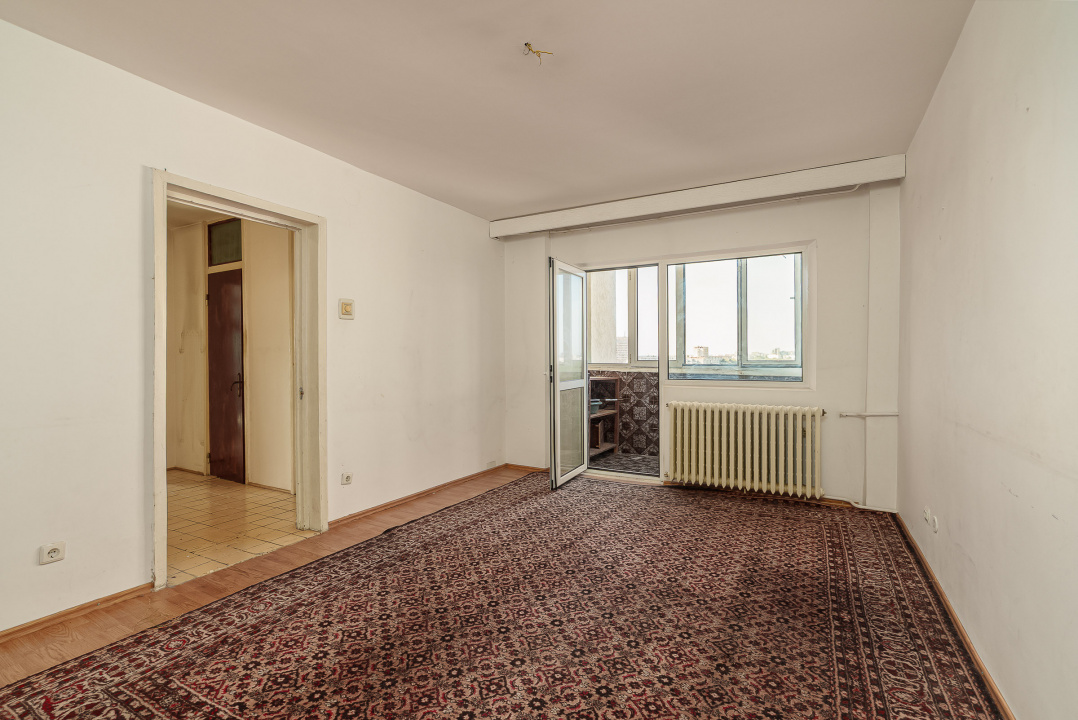 Turda - Col Ștefan Stoika, 4 camere, decomandat, '91 mp, 2 gr sanit, bloc 1983