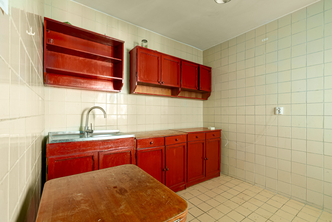 Turda - 4 camere, decomandat, '91 mp, 2 gr sanit, bloc 1983