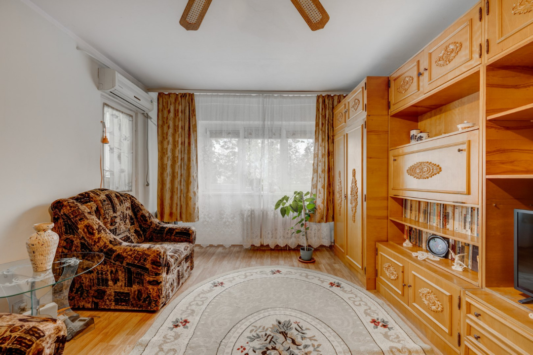 DRISTOR – STRADA IOSIF ION, APARTAMENT 2 CAMERE, ETAJ 4/4, 52MP!