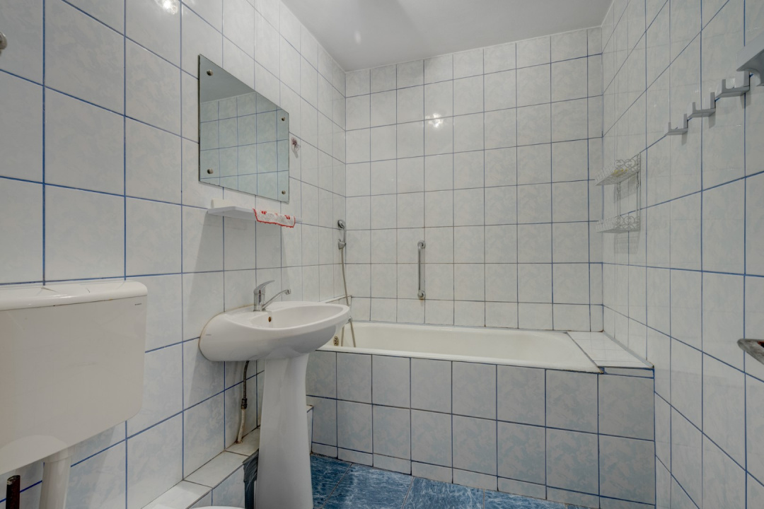 DRISTOR – STRADA IOSIF ION, APARTAMENT 2 CAMERE, ETAJ 4/4, 52MP!