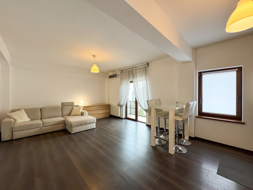 Titan-Splaiul Unirii. Studio echipat, cu loc de parcare.