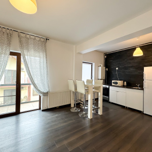 Titan-Splaiul Unirii. Studio echipat, cu loc de parcare.