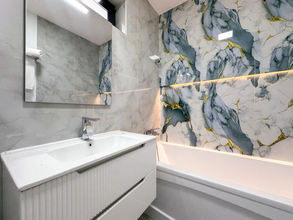 10 min. de Eroii Revolutiei, Bloc Boutique - apartament cu 3 camere