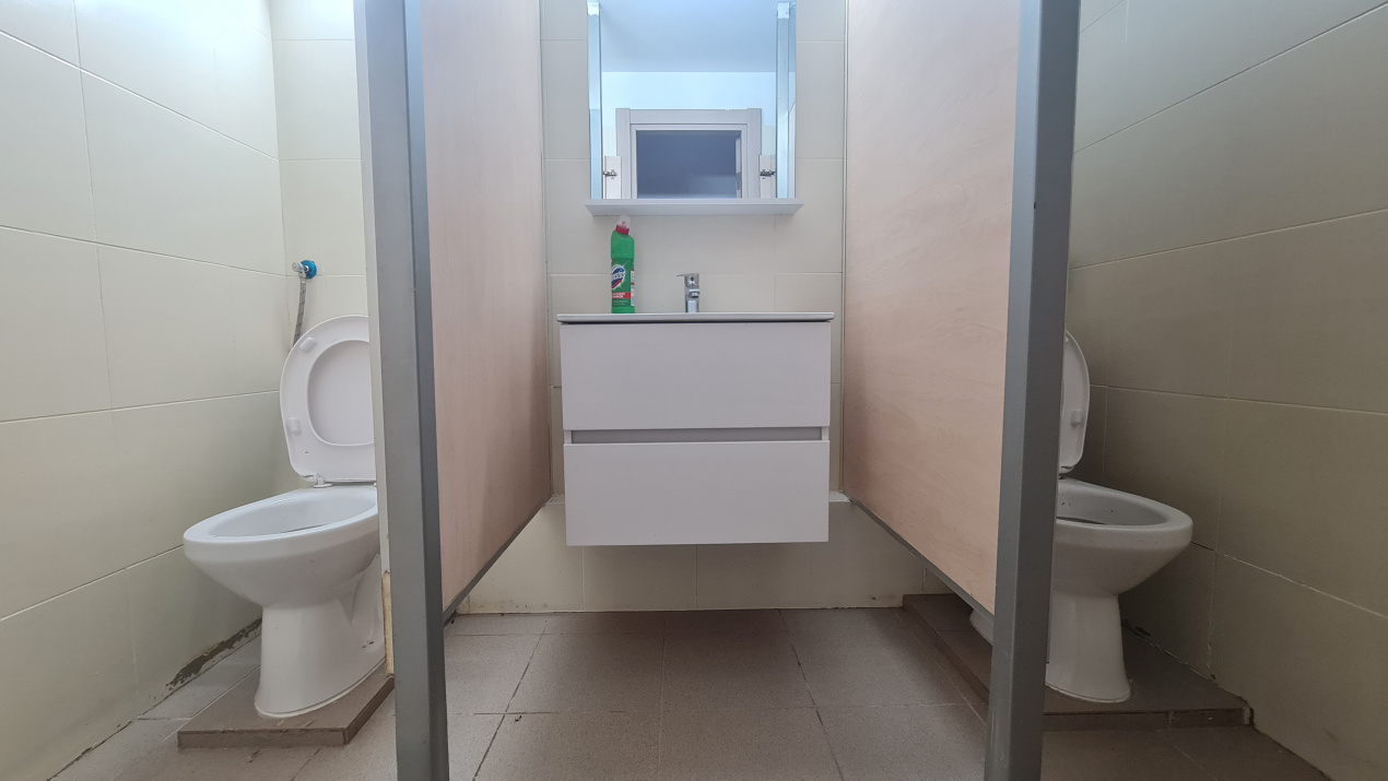 Apartament 3 camere 93mp Demisol Bloc 2014