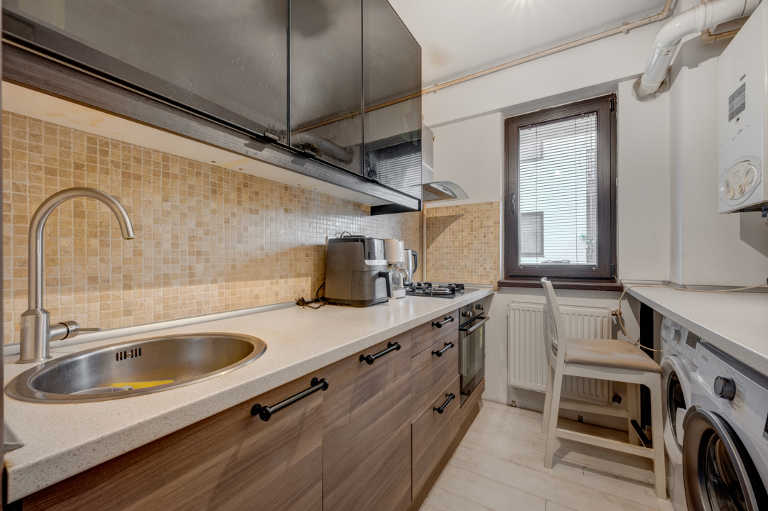 Decomandat - metrou Bazilescu - Bucureștii noi