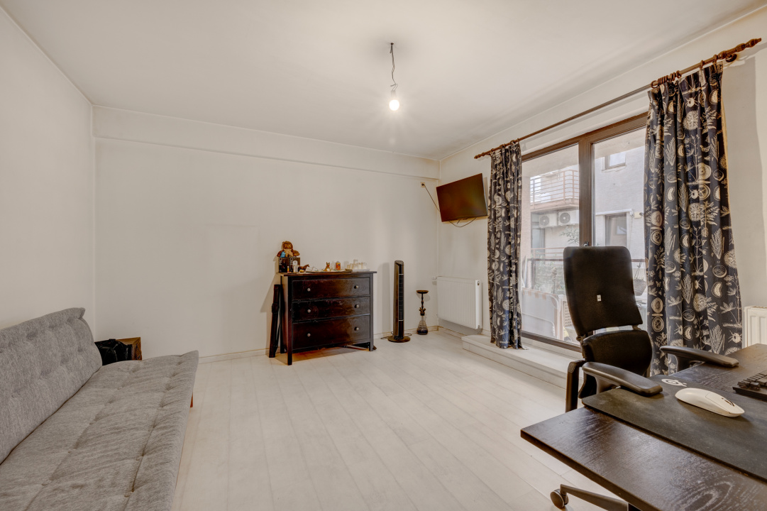 Decomandat - metrou Bazilescu - Bucureștii noi