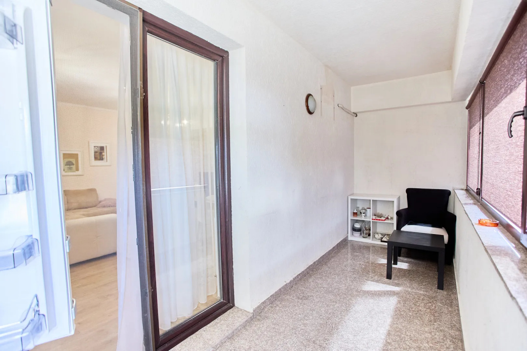 BĂNEASA – PETROM CITY, 2 CAMERE + PARCARE SUBTERANĂ, 71 MP TOTAL!