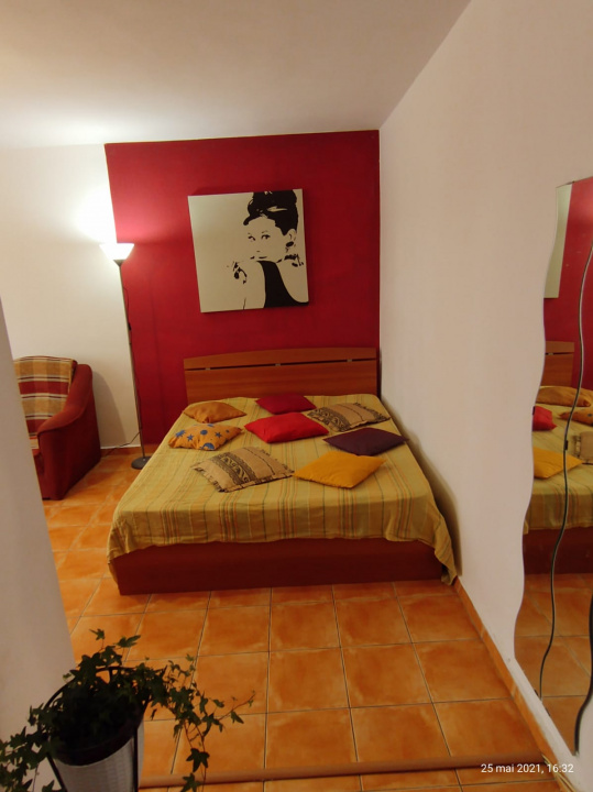 Garsonieră decomandată Nerva Traian – mobilată/utilată, etaj 4 din 8