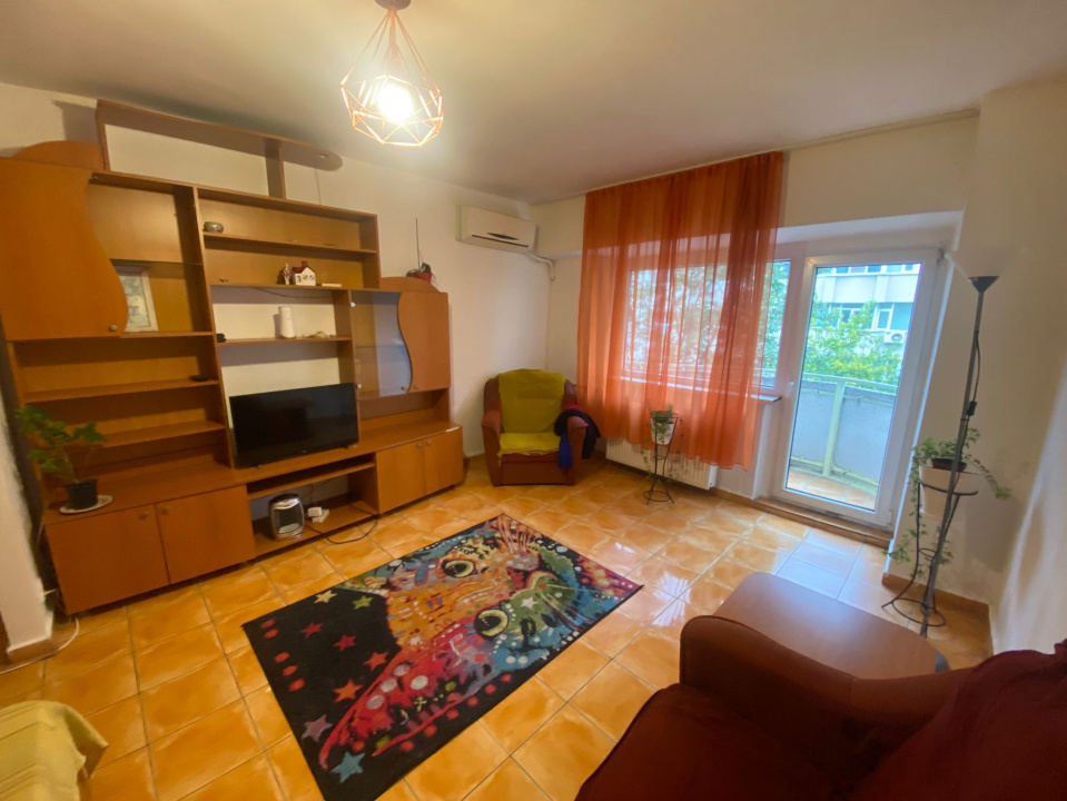 Garsonieră decomandată Nerva Traian – mobilată/utilată, etaj 4 din 8