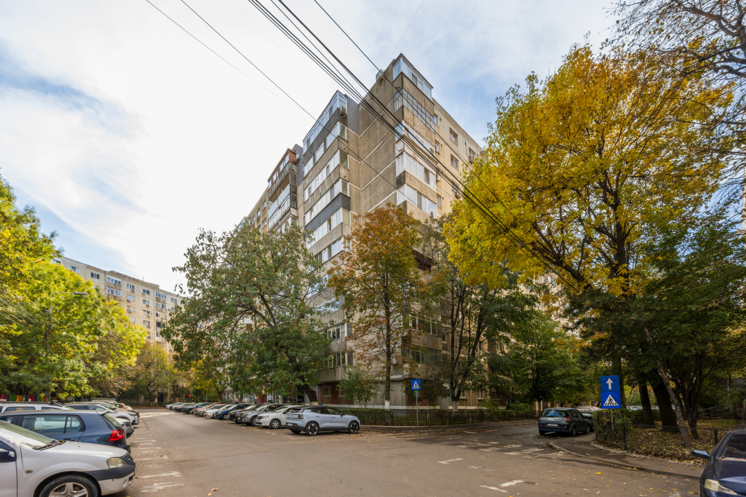 TINERETULUI - VISANA, APARTAMENT 2 CAMERE 53 MP, ETAJ 1, LA CHEIE!