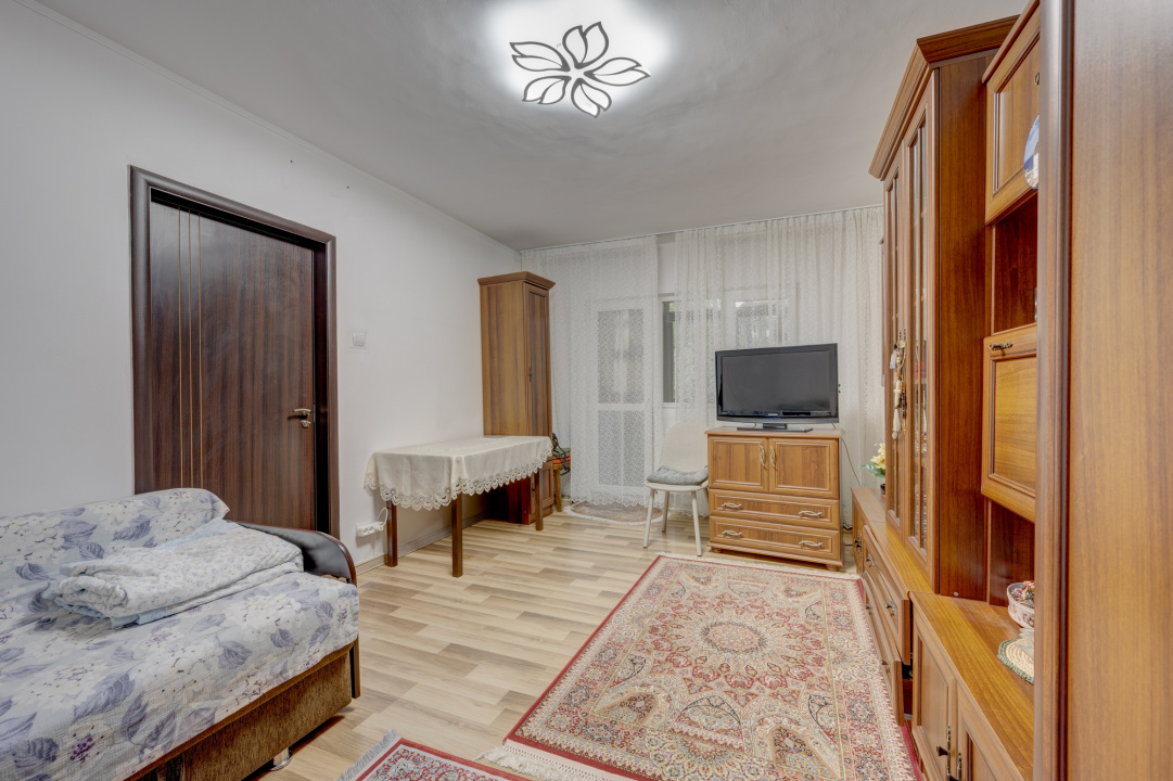 TINERETULUI - VISANA, APARTAMENT 2 CAMERE 53 MP, ETAJ 1, LA CHEIE!