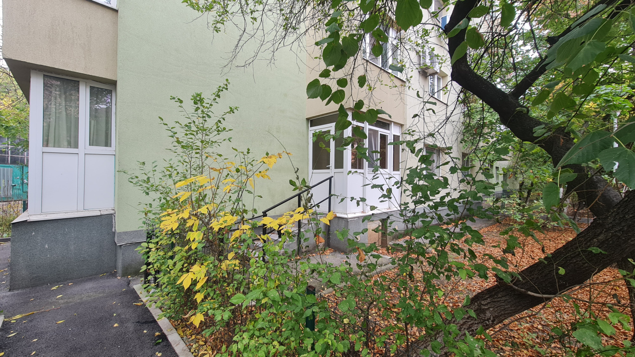 Apartament 2 camere, 63 mp, Gorjului –  de metrou, mobilat/utilat, parcare