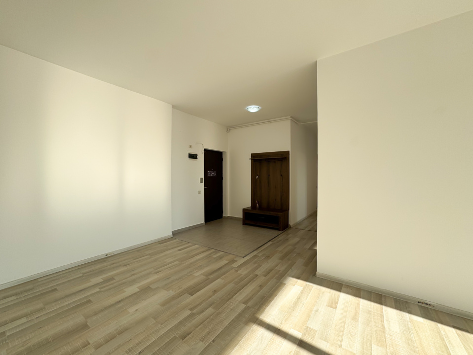 Apartament de inchiriat - suprafata generoasa