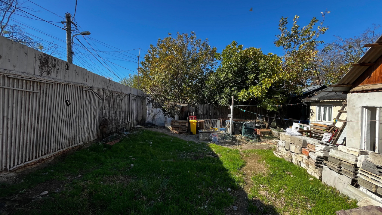 VANZARE TEREN 256MP, SECTOR 2, BUCURESTI