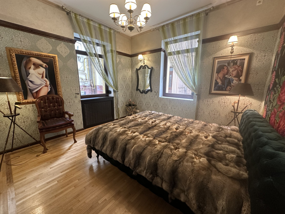 ARMENEASCA APARTAMENT 6 CAMERE 190 MP!