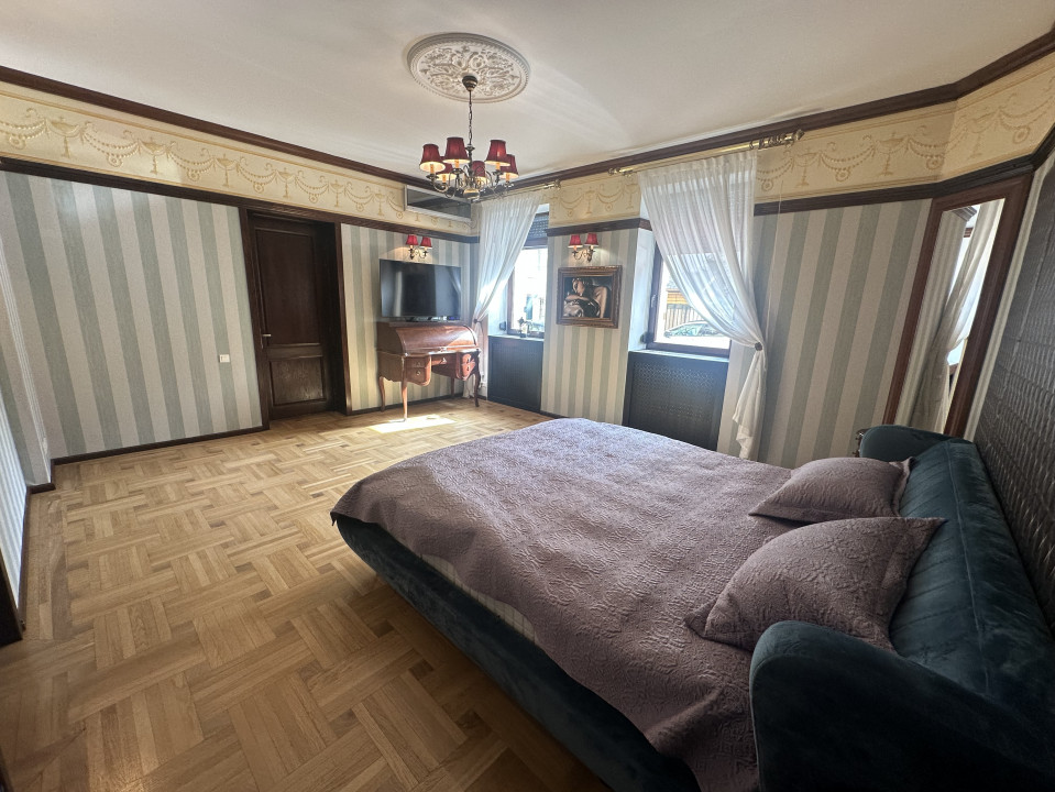 ARMENEASCA APARTAMENT 6 CAMERE 190 MP!