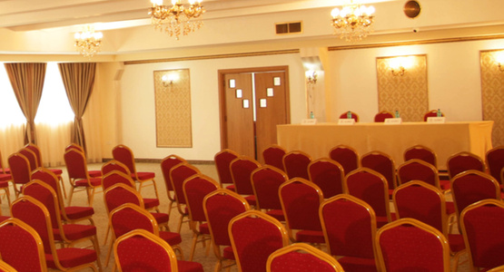 Spațiu evenimente tip ballroom, 440 mp + 1000 mp parcare privata