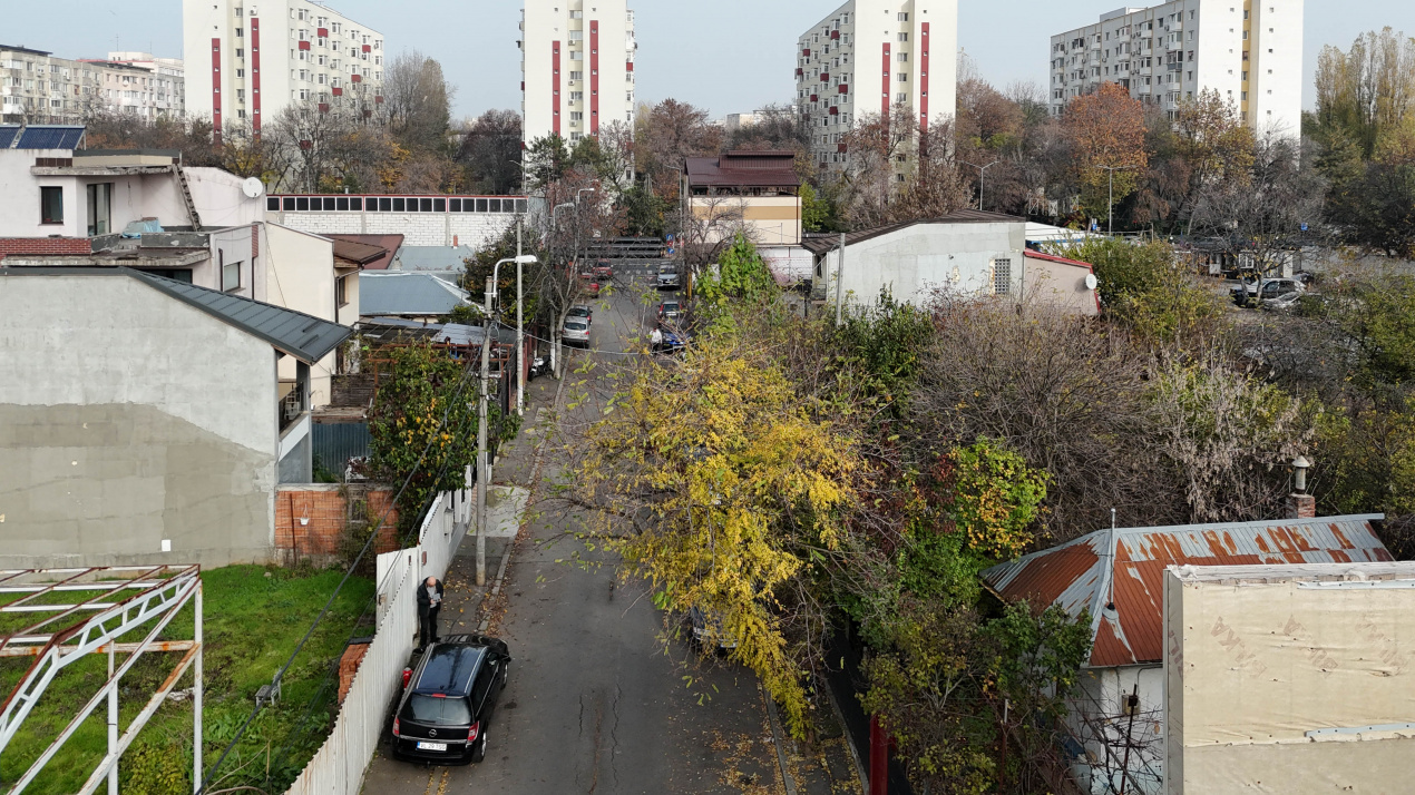 Teren constructie Luica